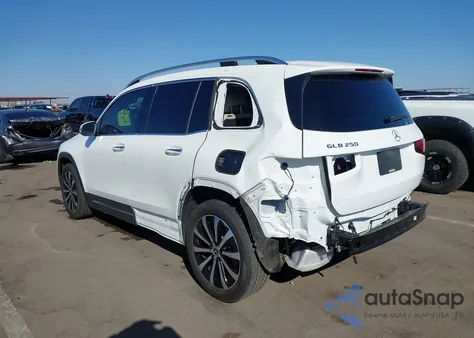 2021 Mercedes-Benz Glb 250 z USA, uszkodzony, nr VIN W1N4M4GB7MW085712